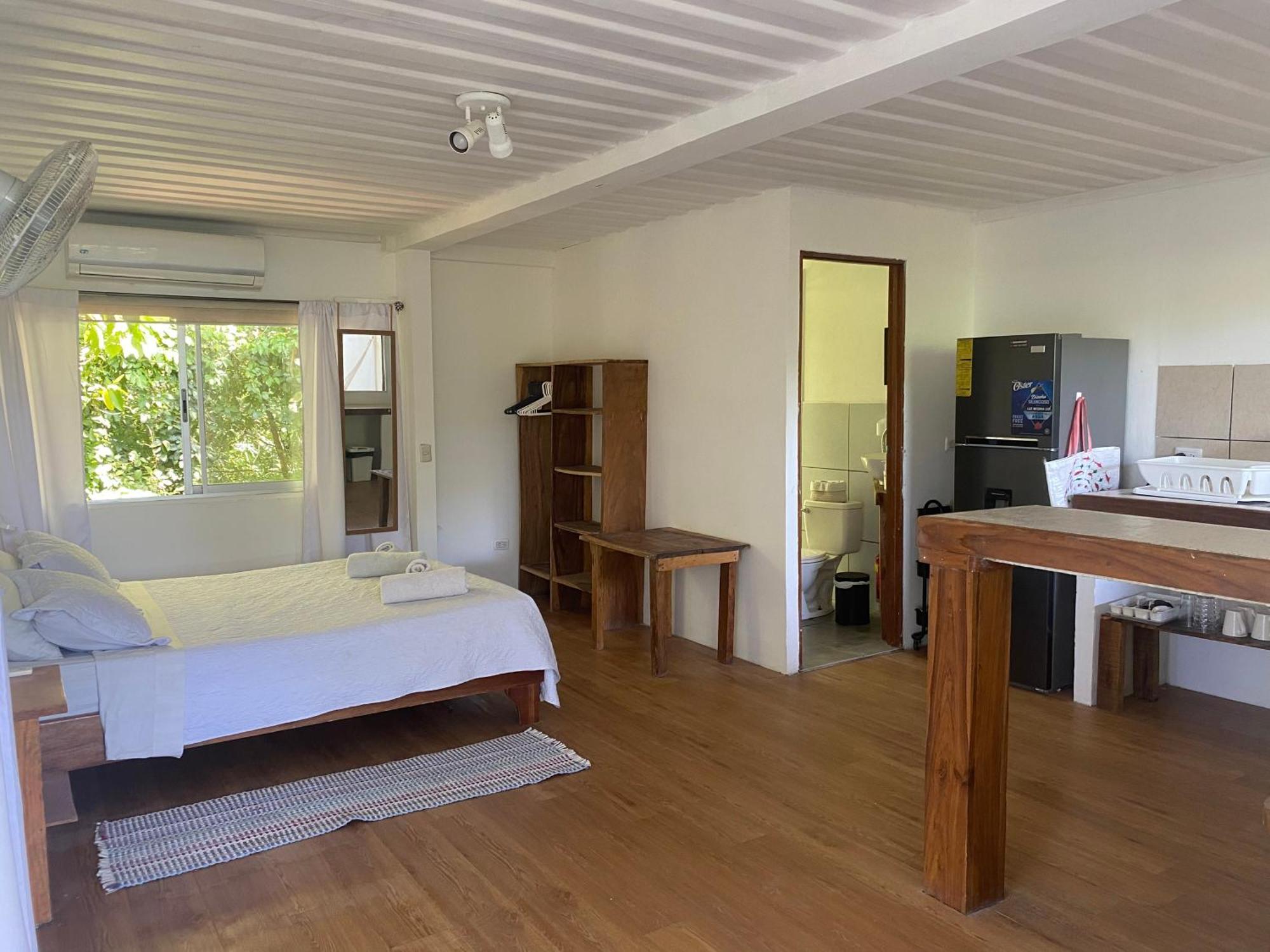 Nahele Lodge Playa Santa Teresa  Экстерьер фото